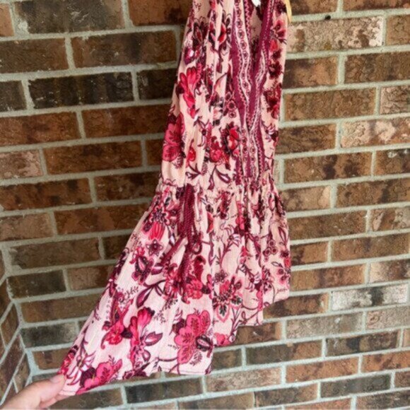 Kate Spade *  Sleeveless Paisley Blossom Blouse Top in Conch Shell Size Small - Picture 5 of 15